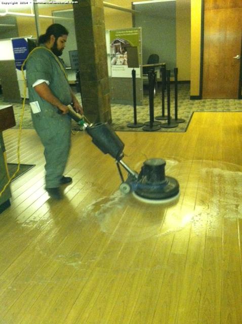 10/20/14-

Jason T. performed inspection.

Crew is doing great work on the floors here at account.

Good work team!

Jason T.
