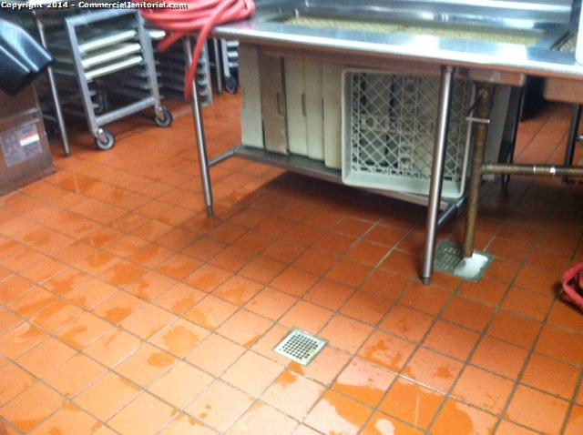 8-18-14 Cleaner Eulalia Cleaner present during inspection -Kitchen floors swept and mopped.  The crew did a great job!

Way to go TEAM!