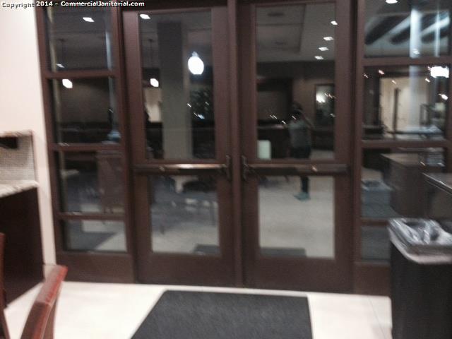  8.14.14 Janeth performed inspection

Crew did a superb job wiping glass doors in entrance.

Janeth H.