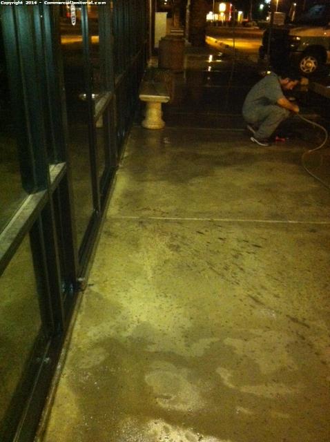 10/9

Jenny G.

Performed inspection and the special projects team did a super job of power-washing the sidewalks.

Way to go.