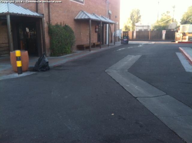 12.9.14-

Fernando L. performed inspection 

The crew did a great job of picking up trash and policing grounds.

Way to go TEAM!

Client will be happy.

Fernando L.